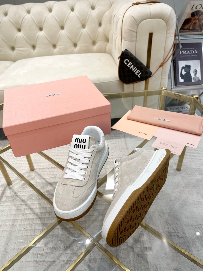 Miu Miu Casual Shoes